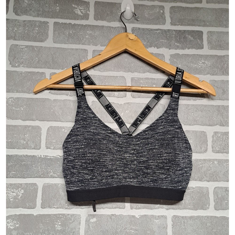 Victorias‎ secret sport incredible lightweight molded cup sports bra grey 32D